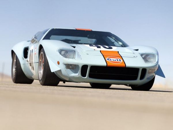 Watching This Ford GT40 Will Make You Long For The Old Days Of Racing