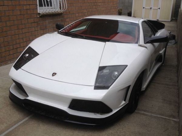 You'll Never Guess What's Hiding Under This Fake Lamborghini