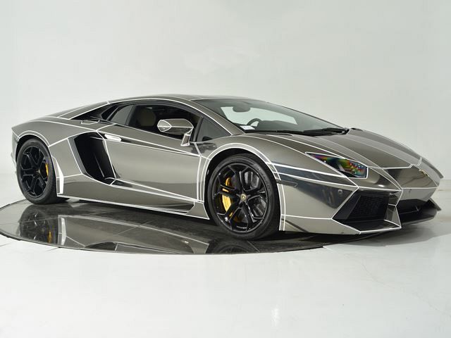 Gorgeous Tron-Inspired Lamborghini Aventador Is A $380,000 Supercar Bargain