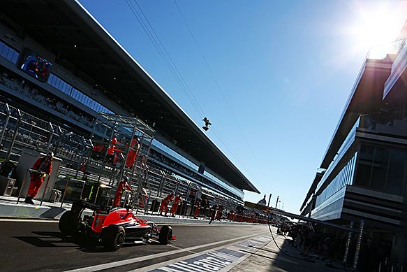 King denies eyeing Ecclestone's job!