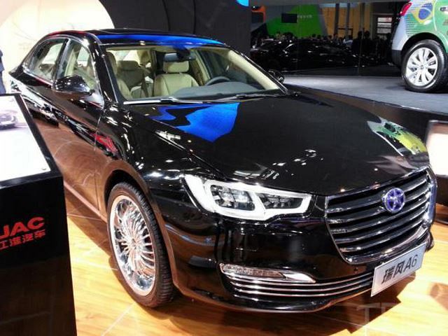 “بالصور” شاهد 6 شركات سيارات صينية تقوم بتقليد سيارات مشهورة