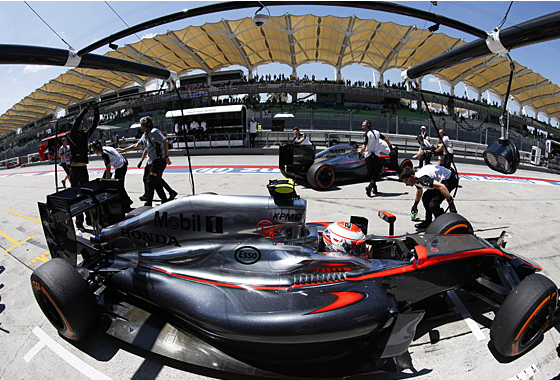 فريق ماكلارين بدأ يستوعب آلية عمل شركة هوندا