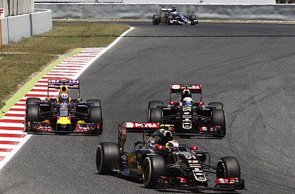 فريق لوتس لا يلوم أي من ساقيه على حادثة الاصطدام