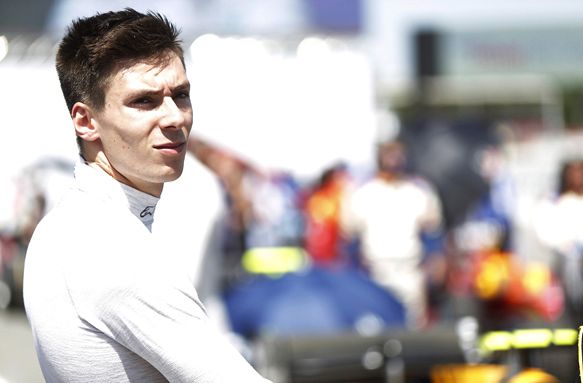  المستقبل بين يدي أليكس لين!