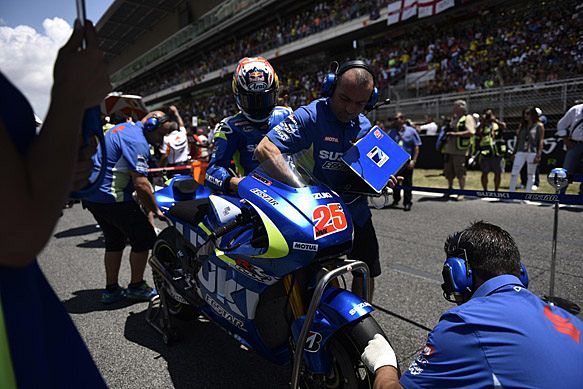 ضعف علبة التروس يؤدي إلى تراجع فريق سوزوكي