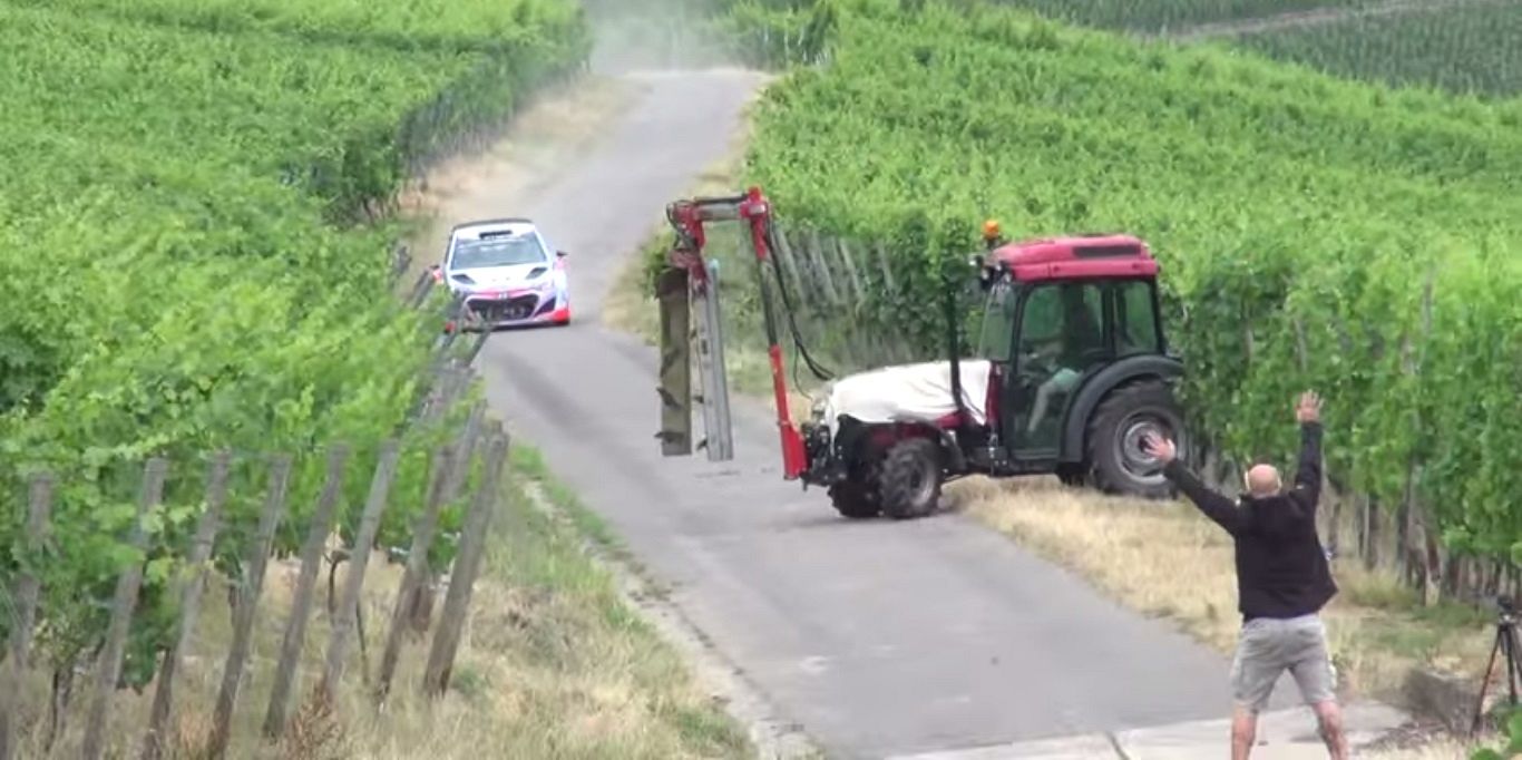  سائق الرالي، تييري نوفيل ينجو من حادث كاد أن يودي بحياته! 