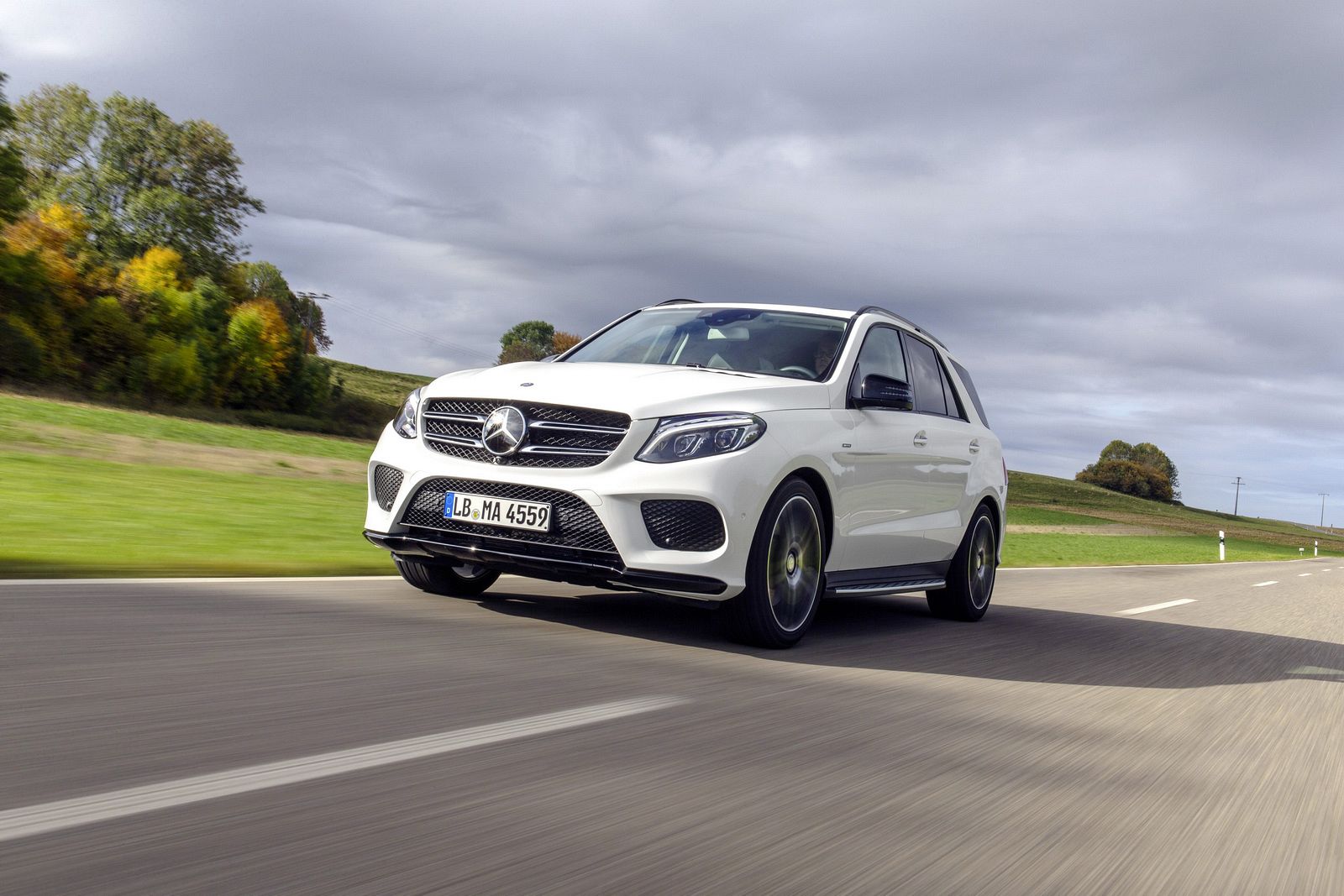 Mercedes unveils its brand new GLE 450 AMG 4MATIC SUV!