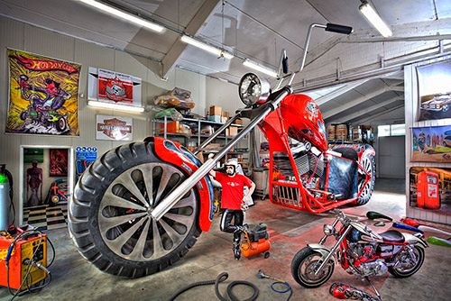 The World's Largest Rideable Motorcycle!